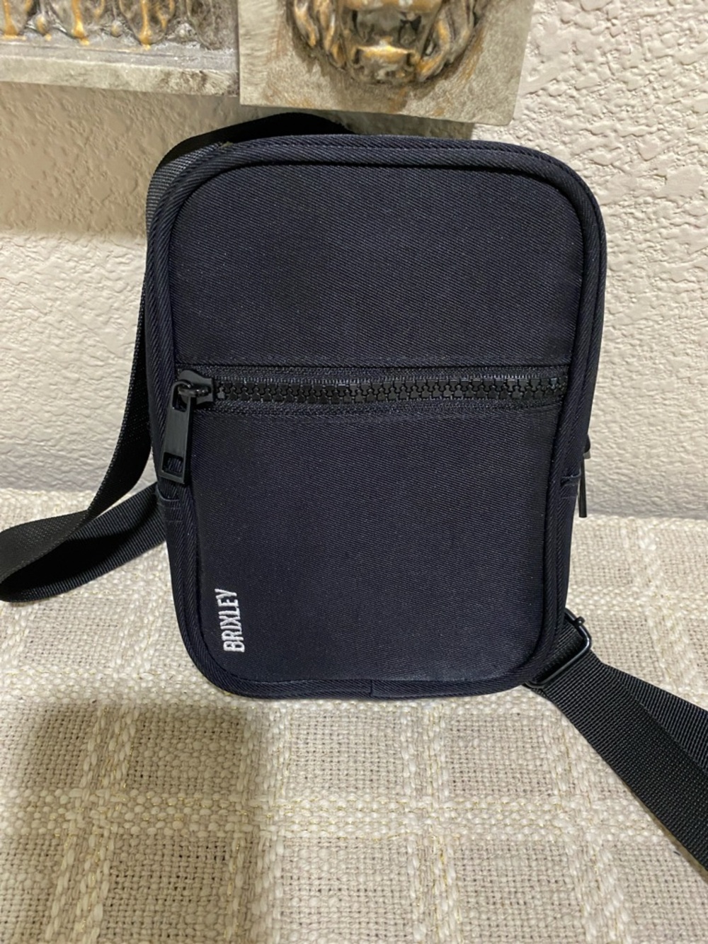 Brixley Black Crossbody Organizer Bag for Men - Picture 4 of 8